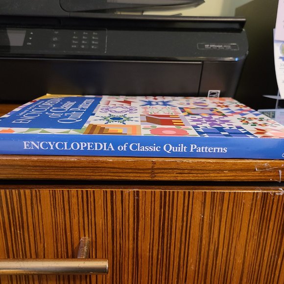 Book Bundle-Craft Skills & Business Refernce- 6 Titles! - Picture 10 of 15